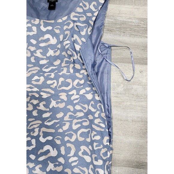 Ann Taylor Dress Women's Size 12 Sleeveless Sheath Blue Animal Print - Picture 5 of 7